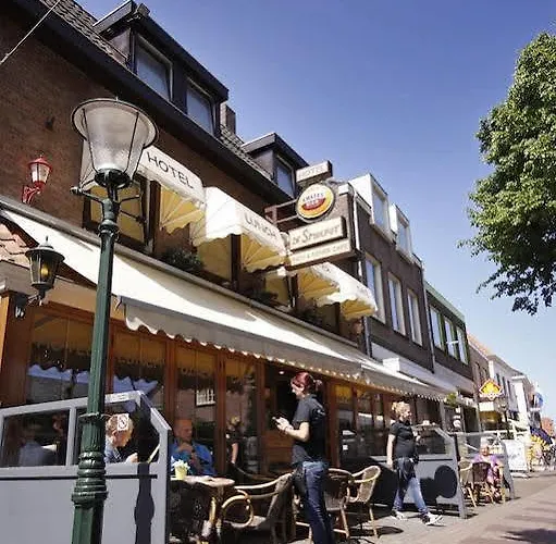 Hotel Boutique De Smulpot 3*